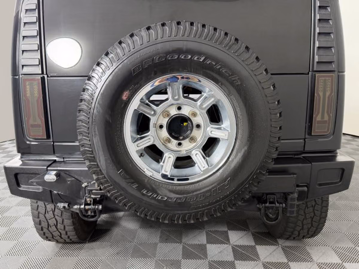 2005 HUMMER H2 Sport Utility 4D Image 19