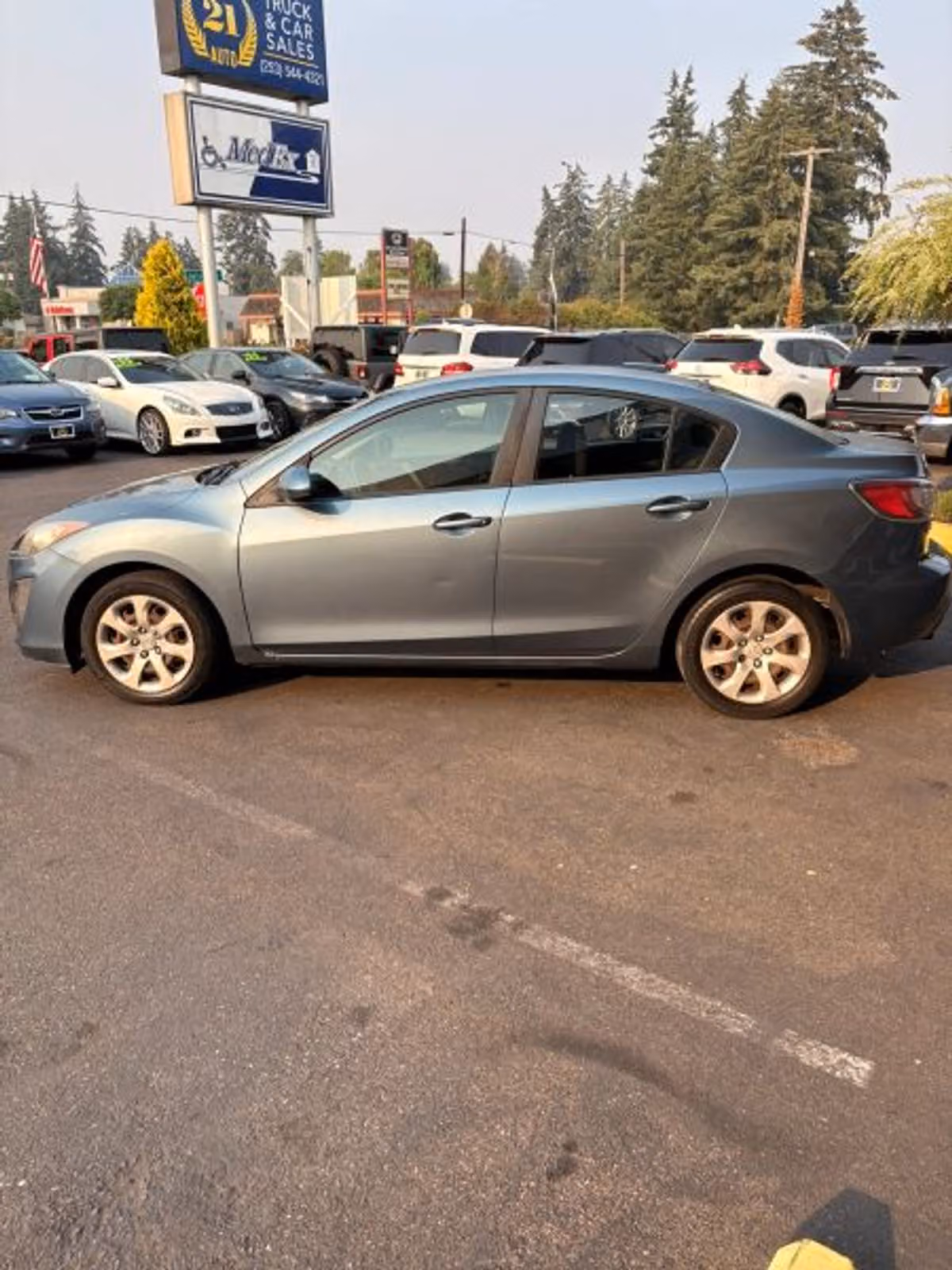 2011 Mazda 3 i Sport Image 9