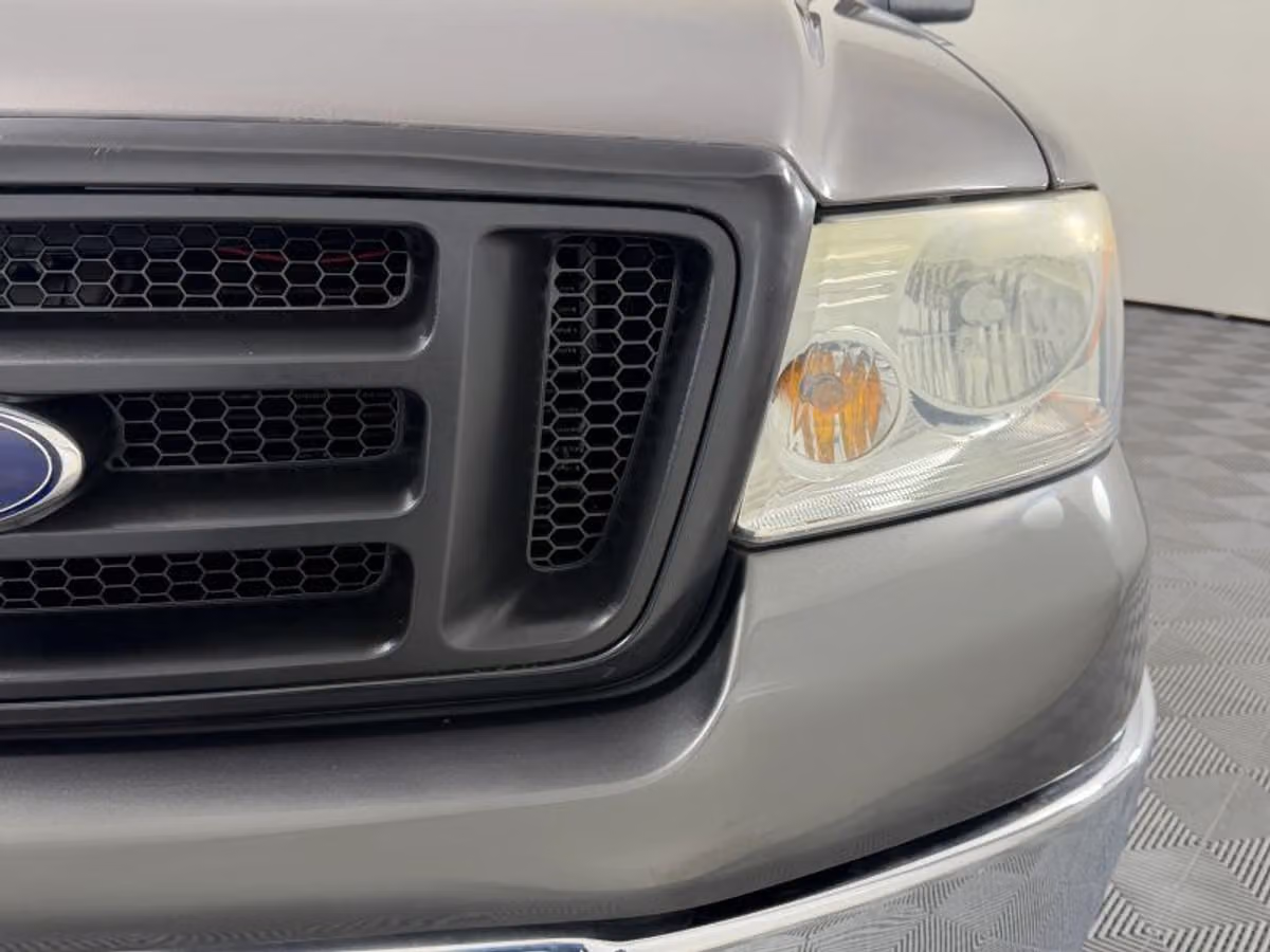 2006 Ford F-150 SuperCrew Image 5