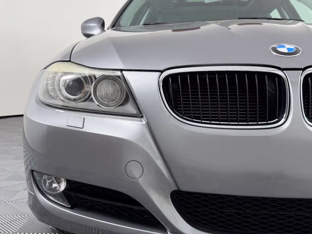 2011 BMW 3 Series 328i xDrive Image 4