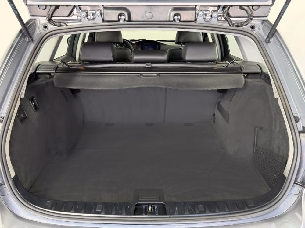 2011 BMW 3 Series 328i xDrive Image 16