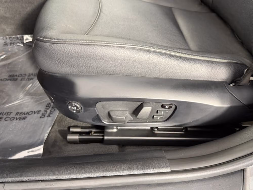 2011 BMW 3 Series 328i xDrive Image 35