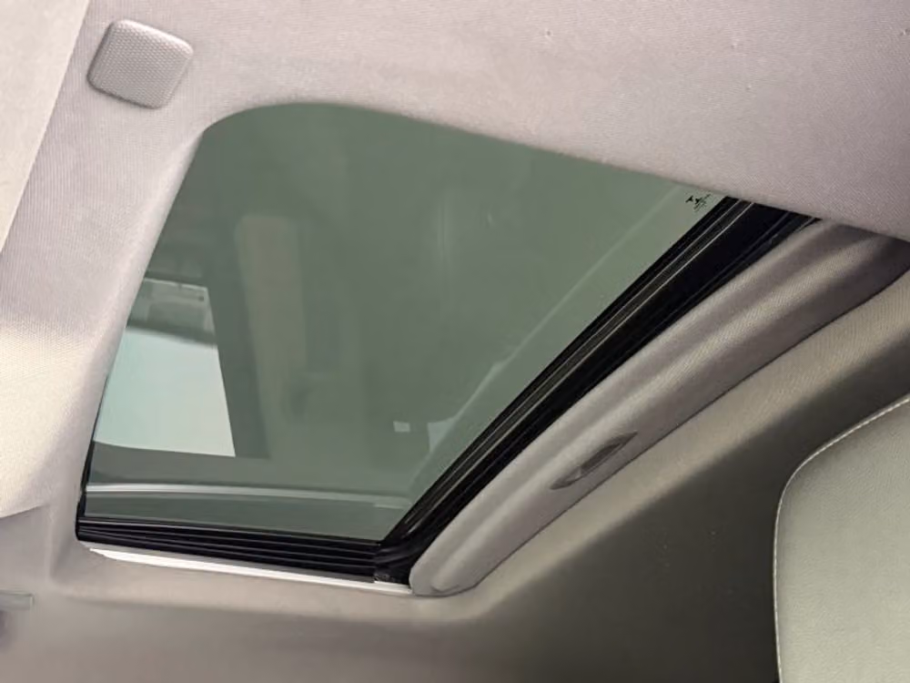 2020 Chevrolet Silverado 1500 LTZ Crew Cab Image 28