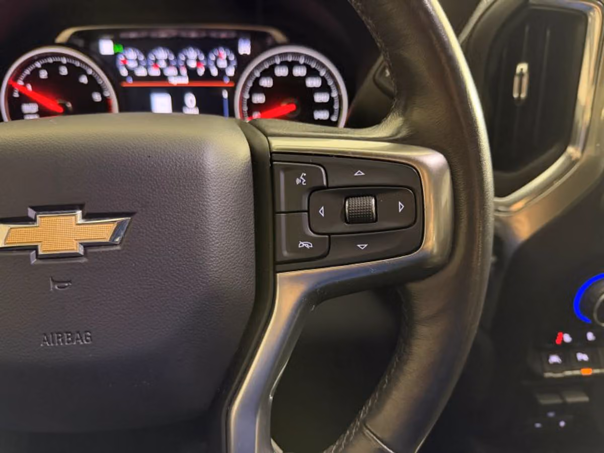 2020 Chevrolet Silverado 1500 LTZ Crew Cab Image 42