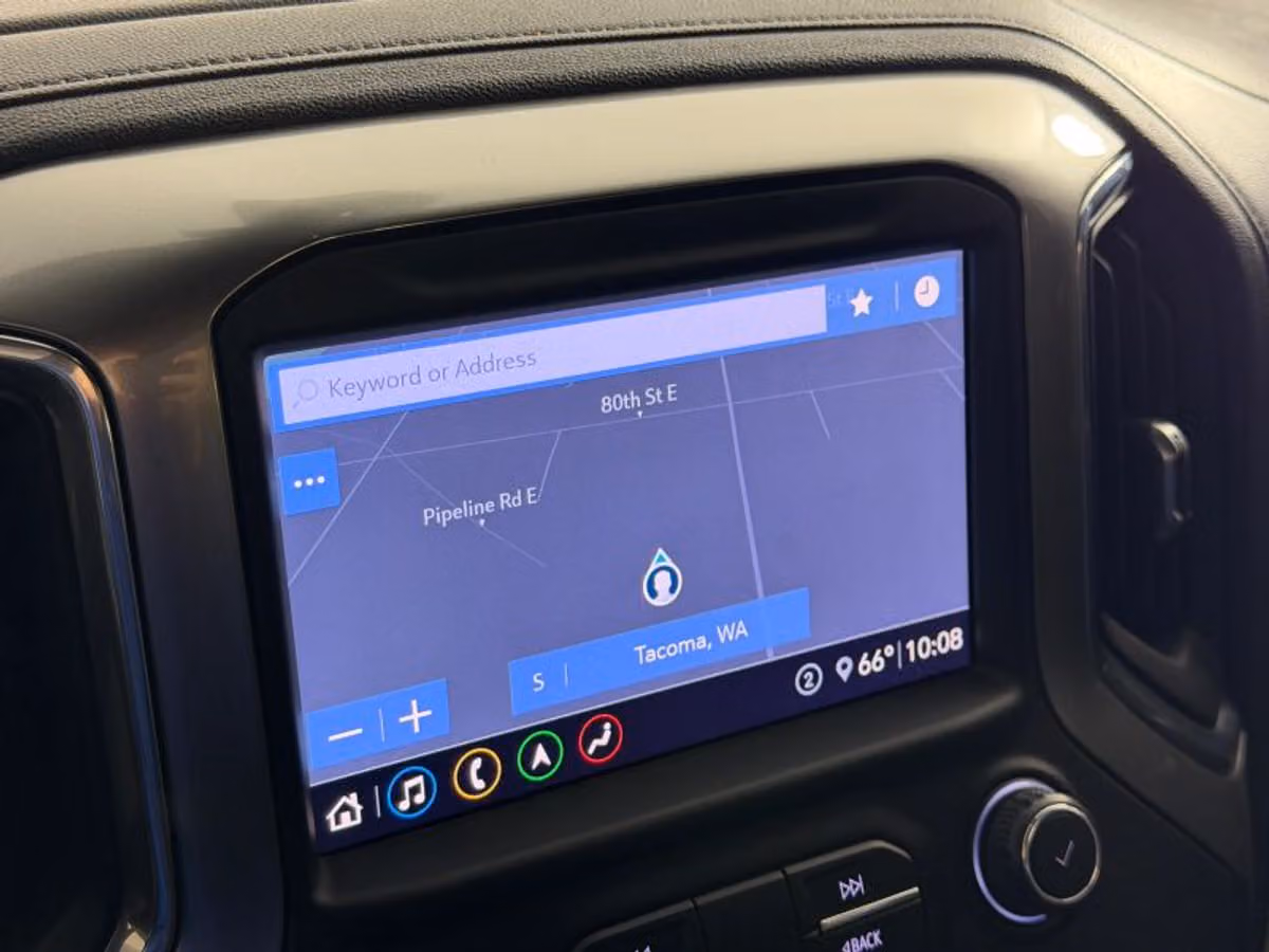 2020 Chevrolet Silverado 1500 LTZ Crew Cab Image 43