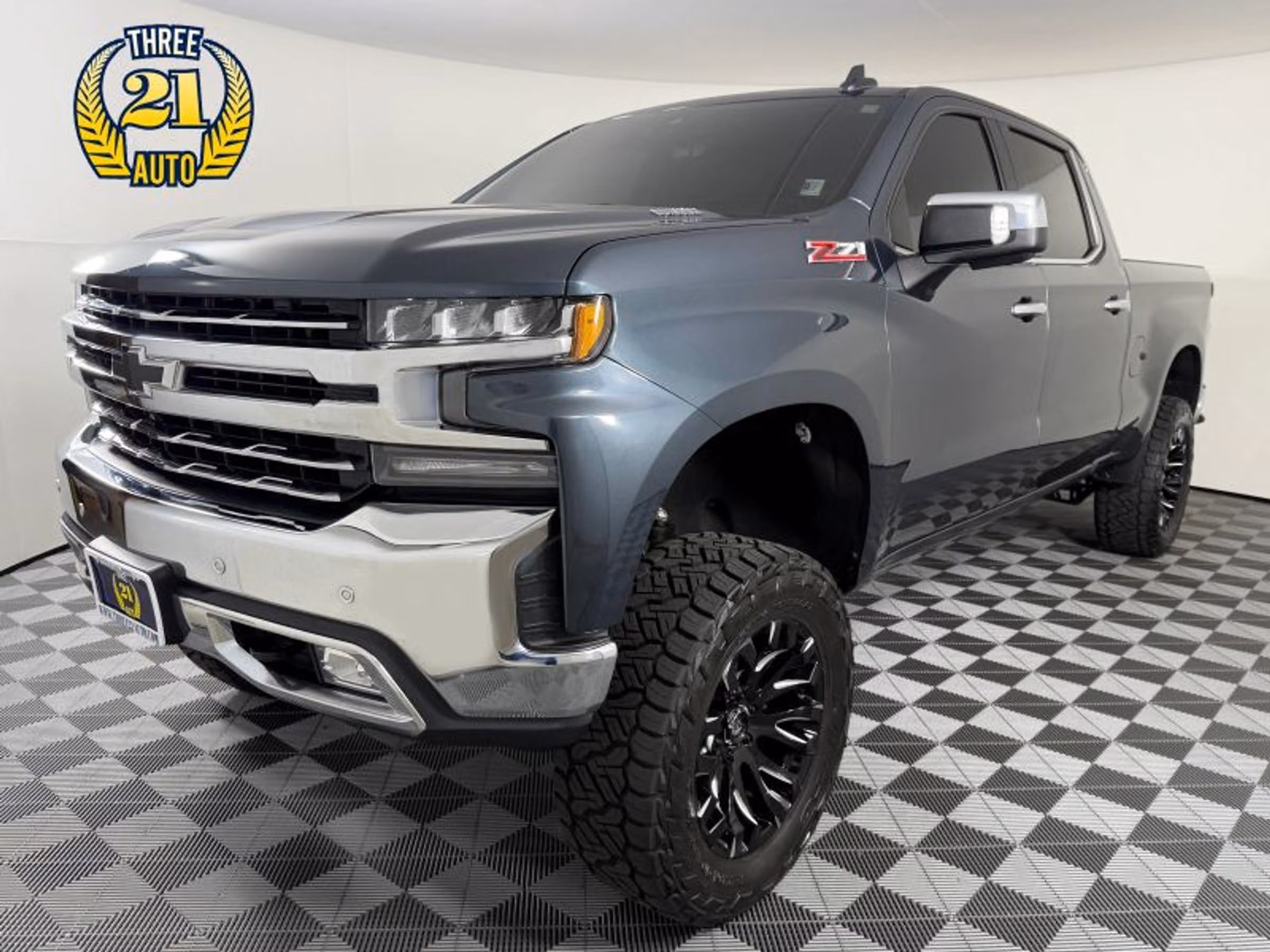 2020 Chevrolet Silverado 1500 LTZ Crew Cab Image 1