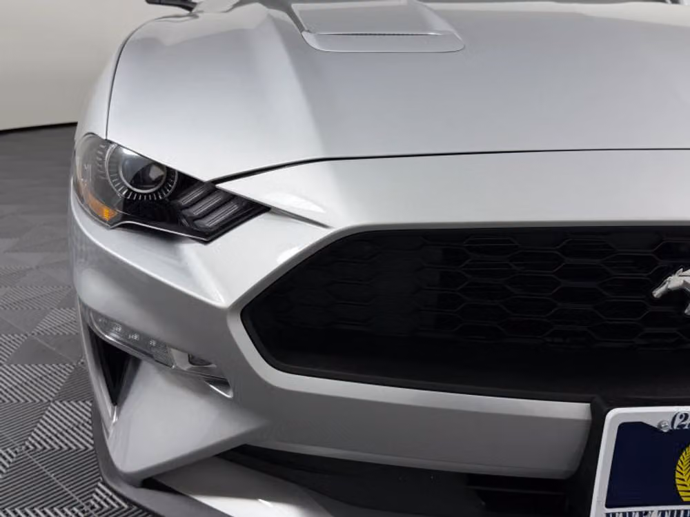 2018 Ford Mustang EcoBoost Premium Image 4
