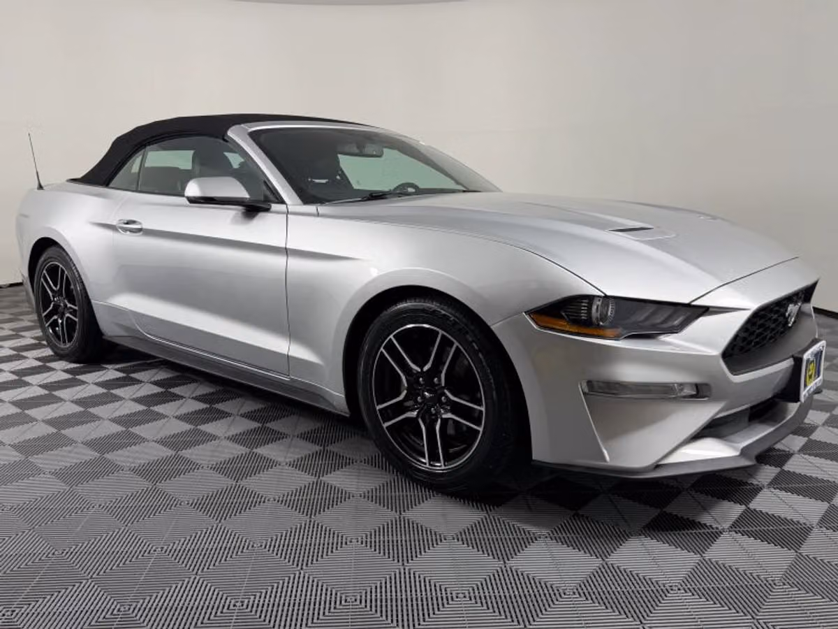 2018 Ford Mustang EcoBoost Premium Image 6