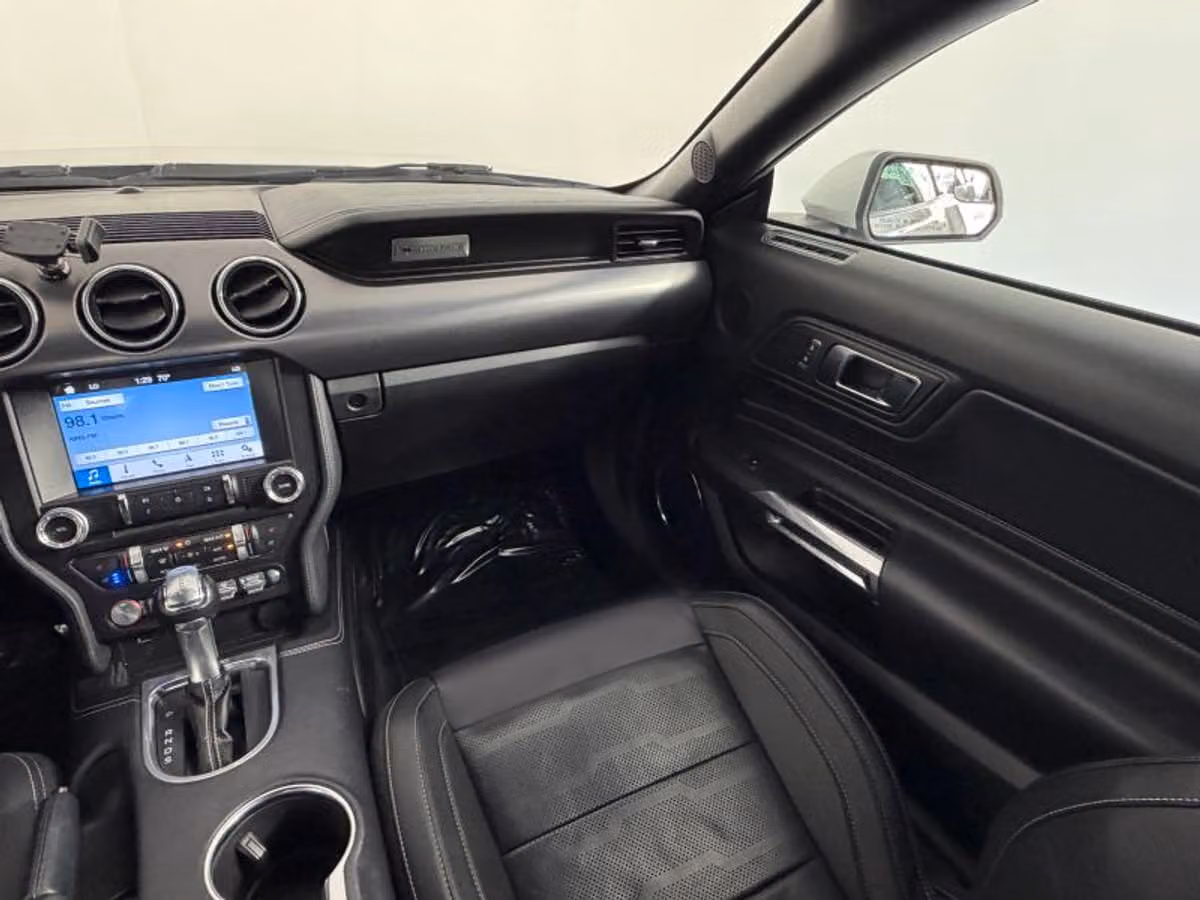 2018 Ford Mustang EcoBoost Premium Image 20