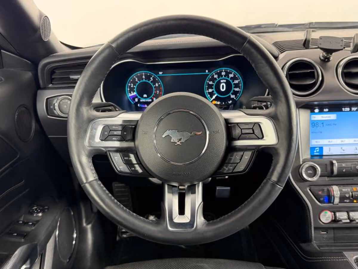 2018 Ford Mustang EcoBoost Premium Image 22