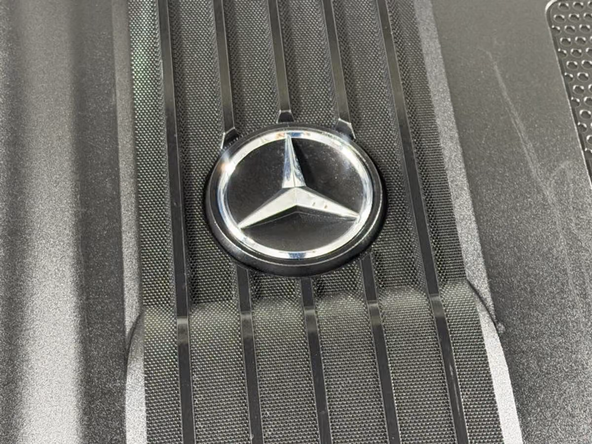 2014 Mercedes-Benz E-Class E 250 BlueTEC 4MATIC Sedan 4D Image 18