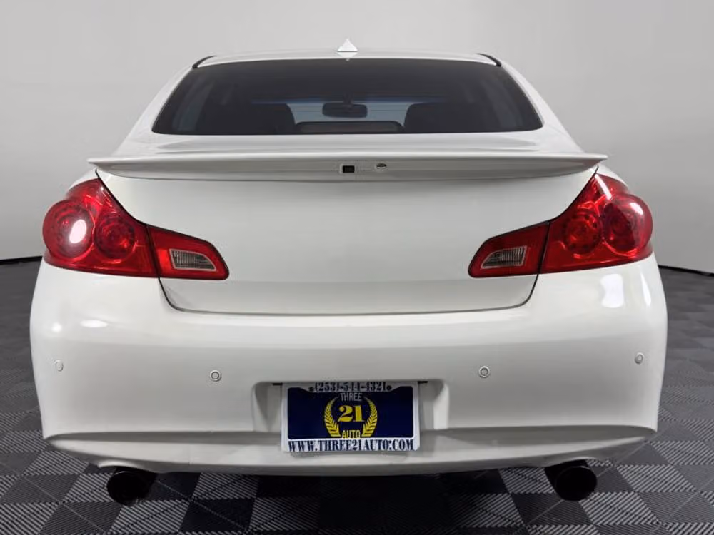 2011 INFINITI G37 Sedan G37x Sedan 4D Image 20