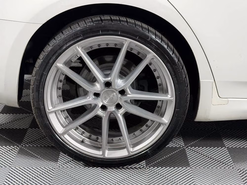 2011 INFINITI G37 Sedan G37x Sedan 4D Image 26