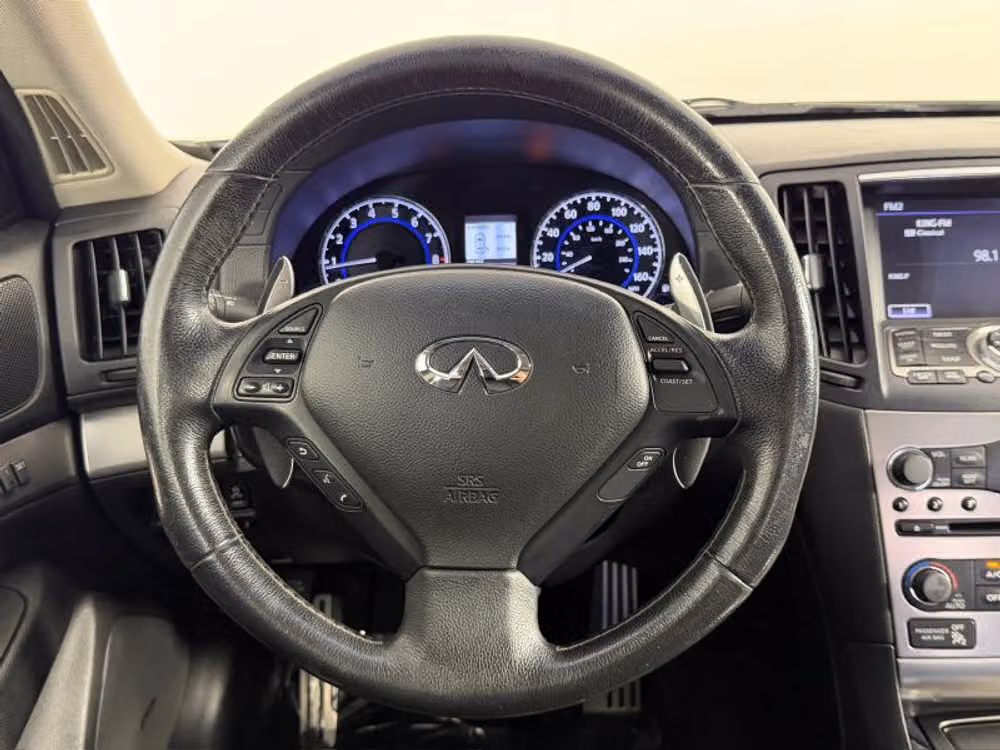 2011 INFINITI G37 Sedan G37x Sedan 4D Image 12