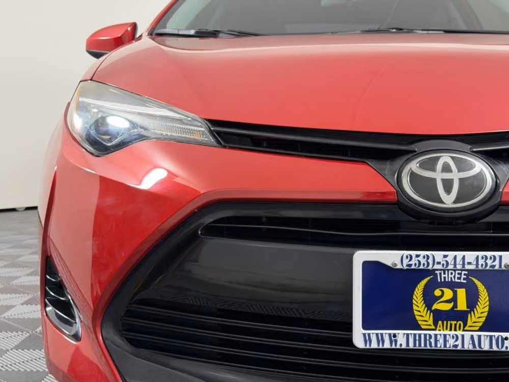 2019 Toyota Corolla LE Image 4