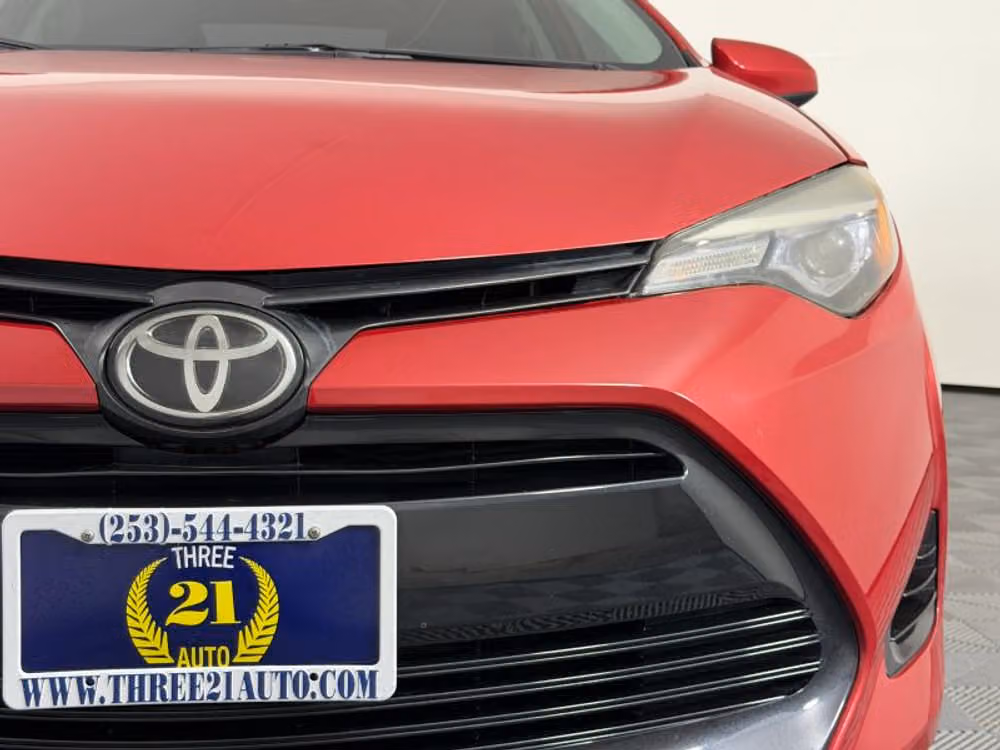 2019 Toyota Corolla LE Image 5