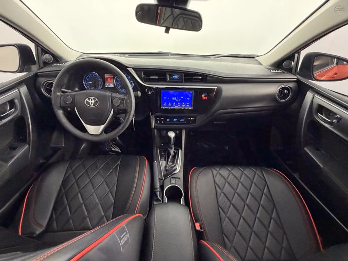 2019 Toyota Corolla LE Image 19
