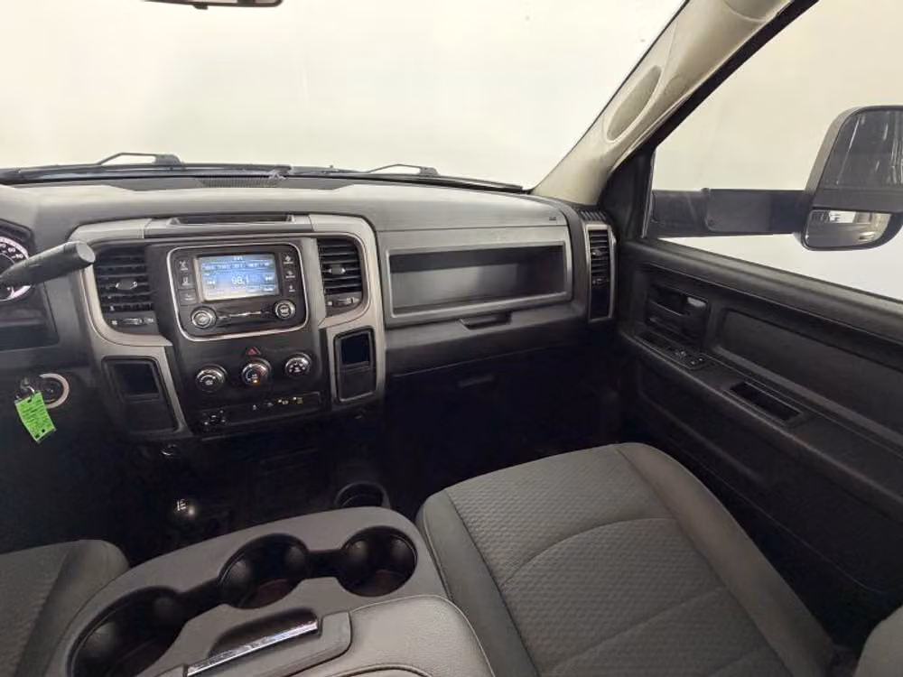 2018 Ram 3500 Tradesman Crew Cab Image 20