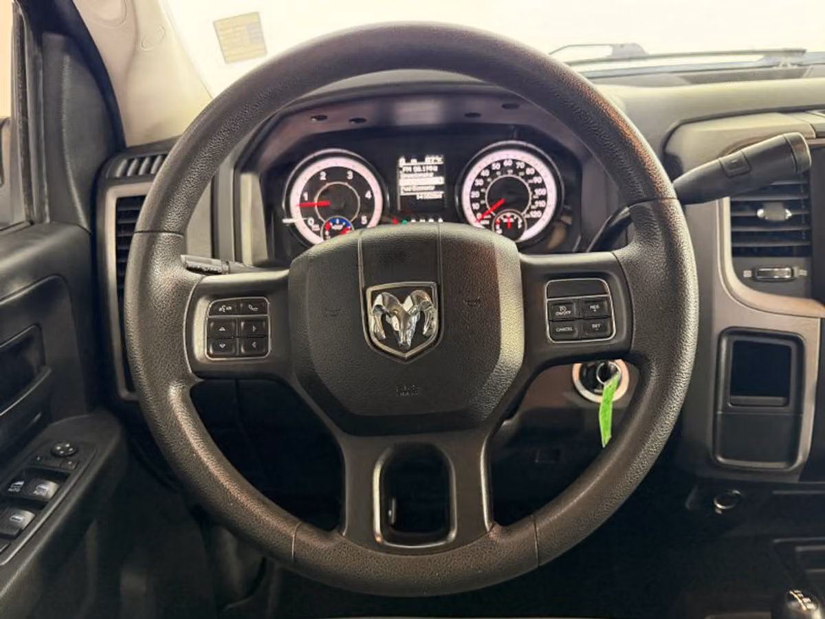 2018 Ram 3500 Tradesman Crew Cab Image 25