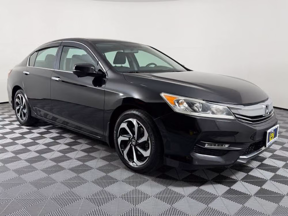 2017 Honda Accord EX Image 6