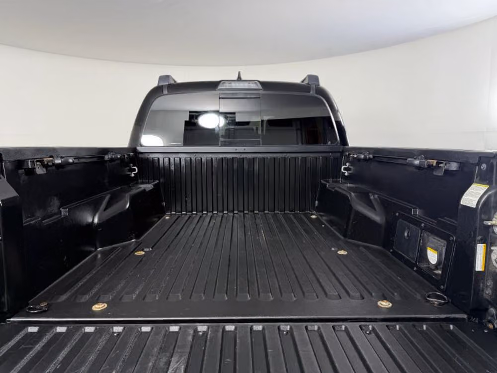 2019 Toyota Tacoma TRD Pro Double Cab Image 17