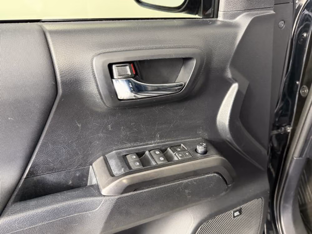 2019 Toyota Tacoma TRD Pro Double Cab Image 35