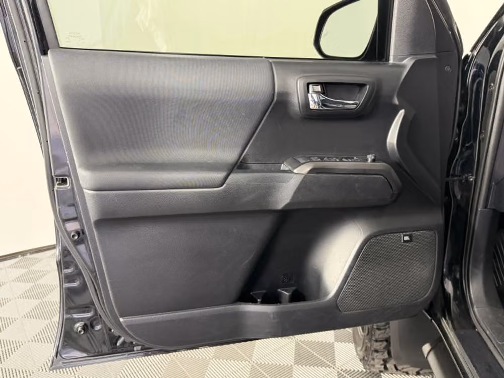 2019 Toyota Tacoma TRD Pro Double Cab Image 34