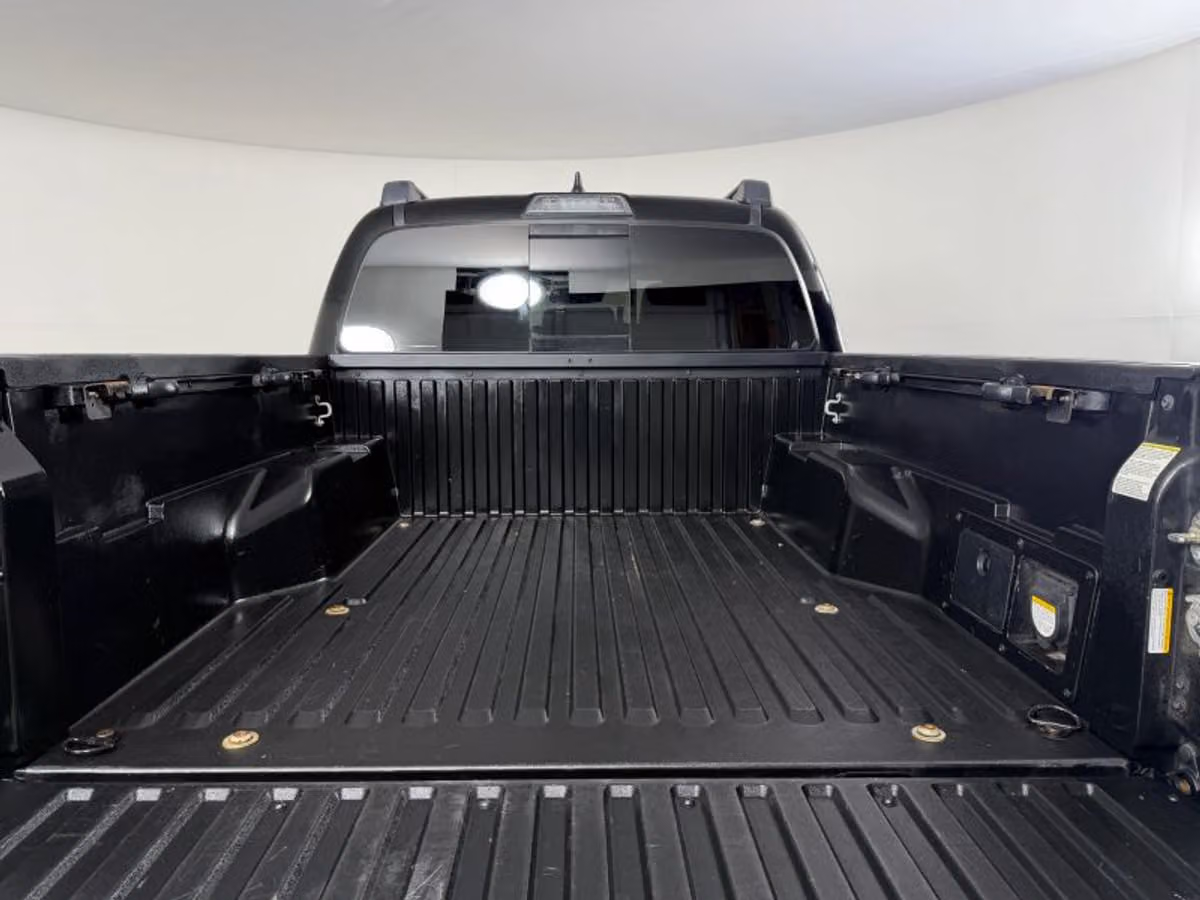 2019 Toyota Tacoma TRD Pro Double Cab Image 17