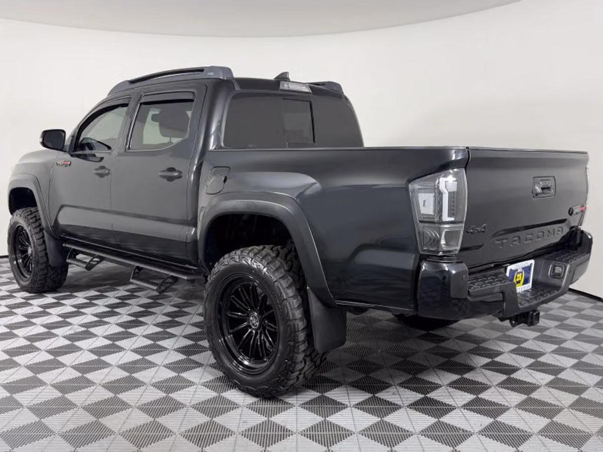 2019 Toyota Tacoma TRD Pro Double Cab Image 12