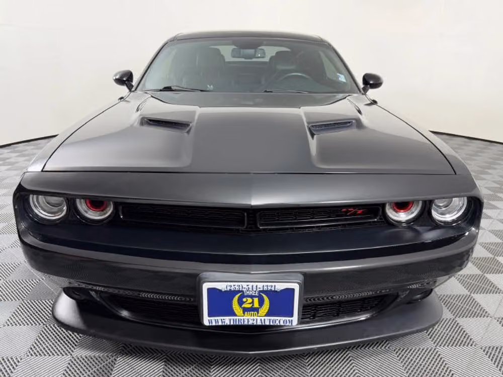 2018 Dodge Challenger R/T Scat Pack Image 3