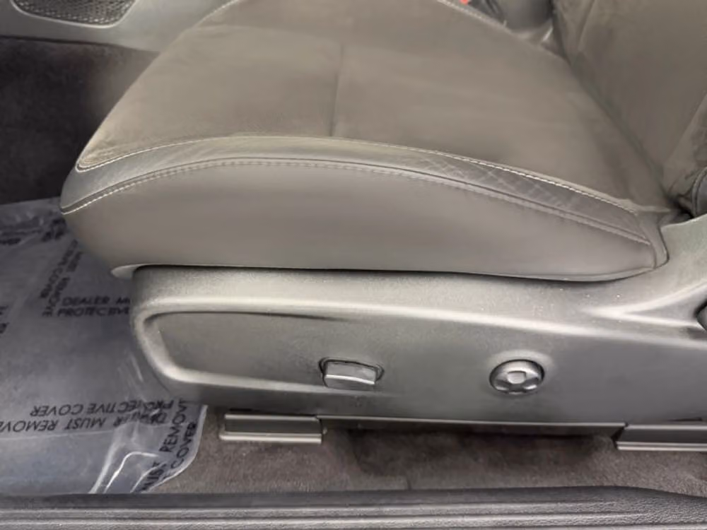 2018 Dodge Challenger R/T Scat Pack Image 32