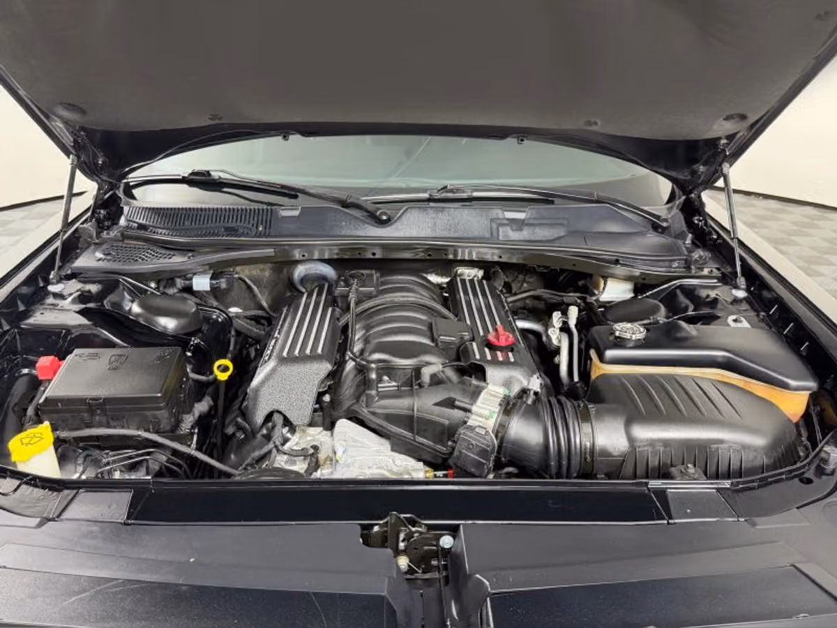 2018 Dodge Challenger R/T Scat Pack Image 17