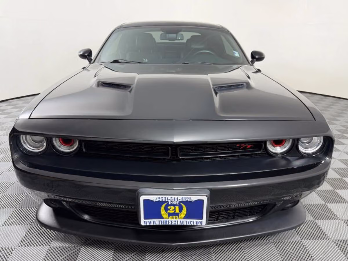 2018 Dodge Challenger R/T Scat Pack Image 3
