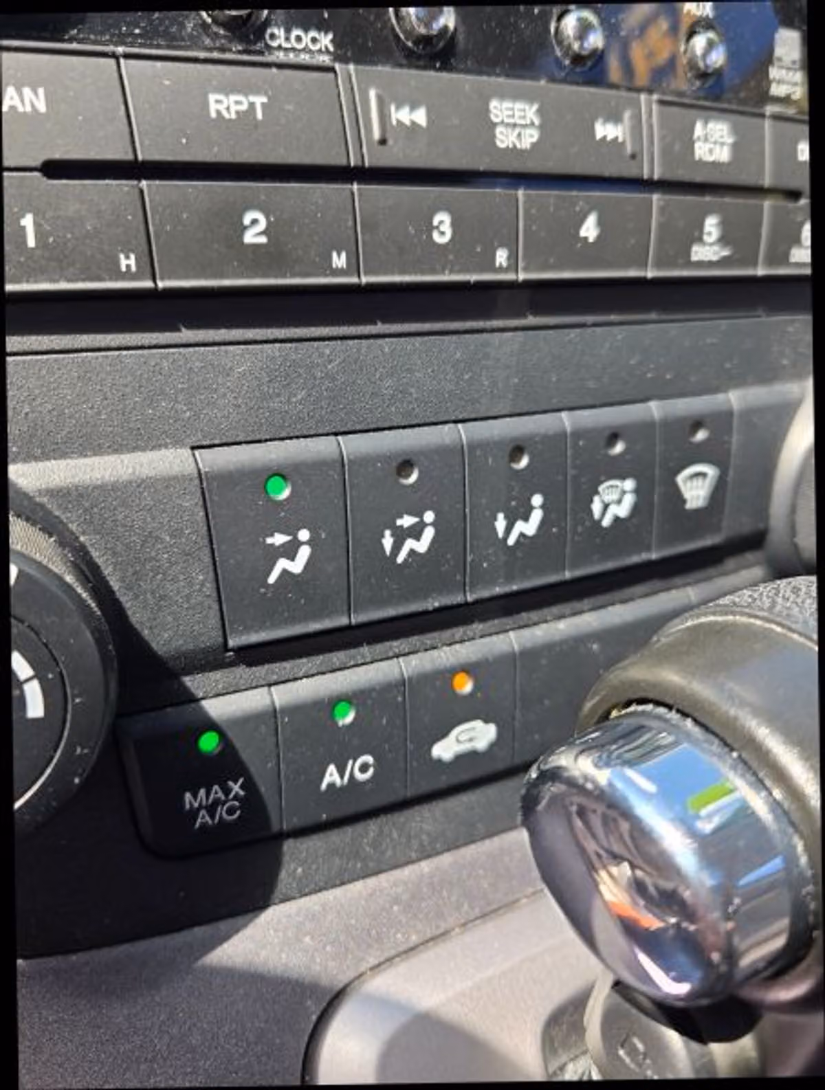 2009 Honda CR-V EX Image 28
