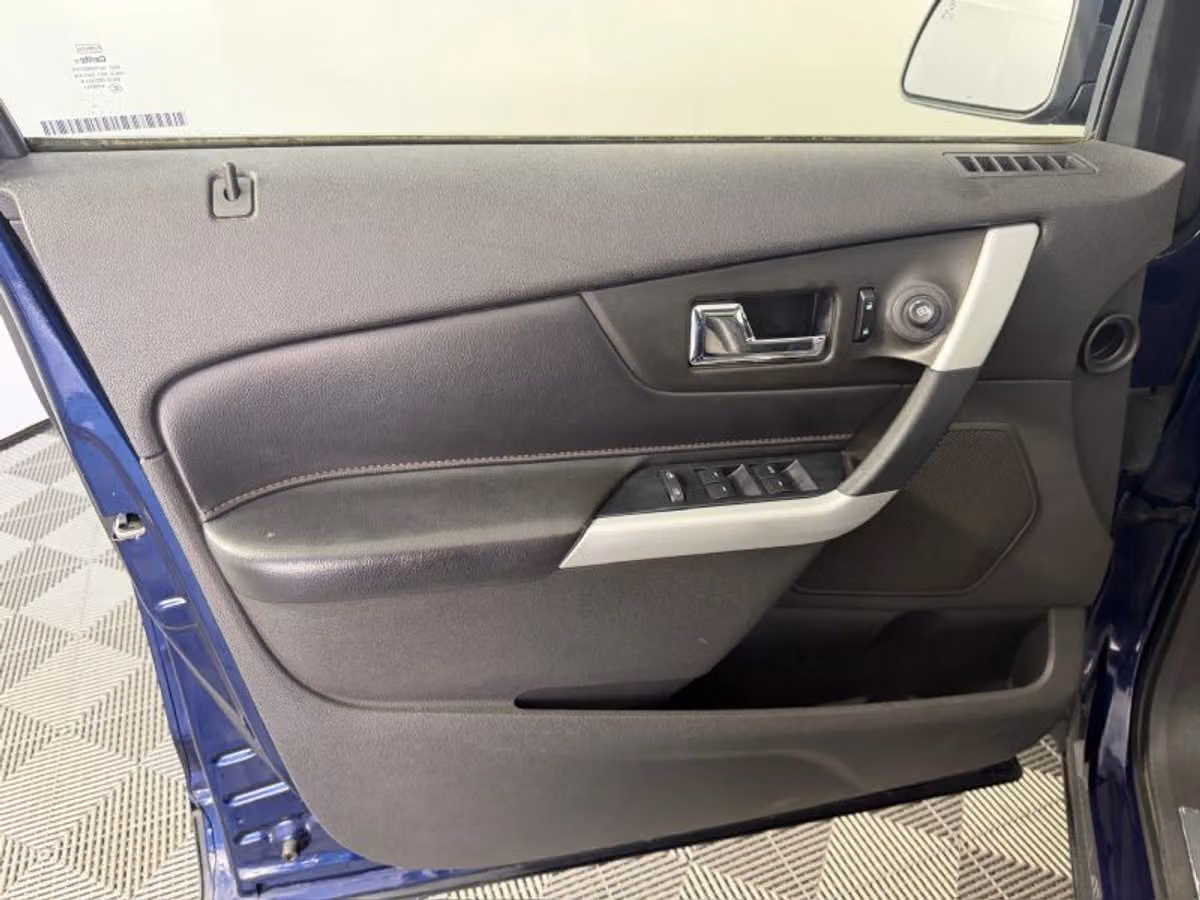 2011 Ford Edge Limited Image 25