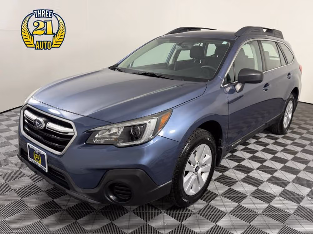 2018 Subaru Outback 2.5i Crossover Image 1