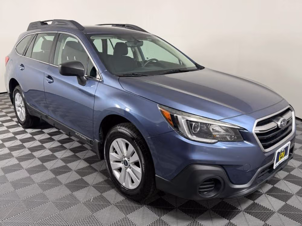 2018 Subaru Outback 2.5i Crossover Image 6