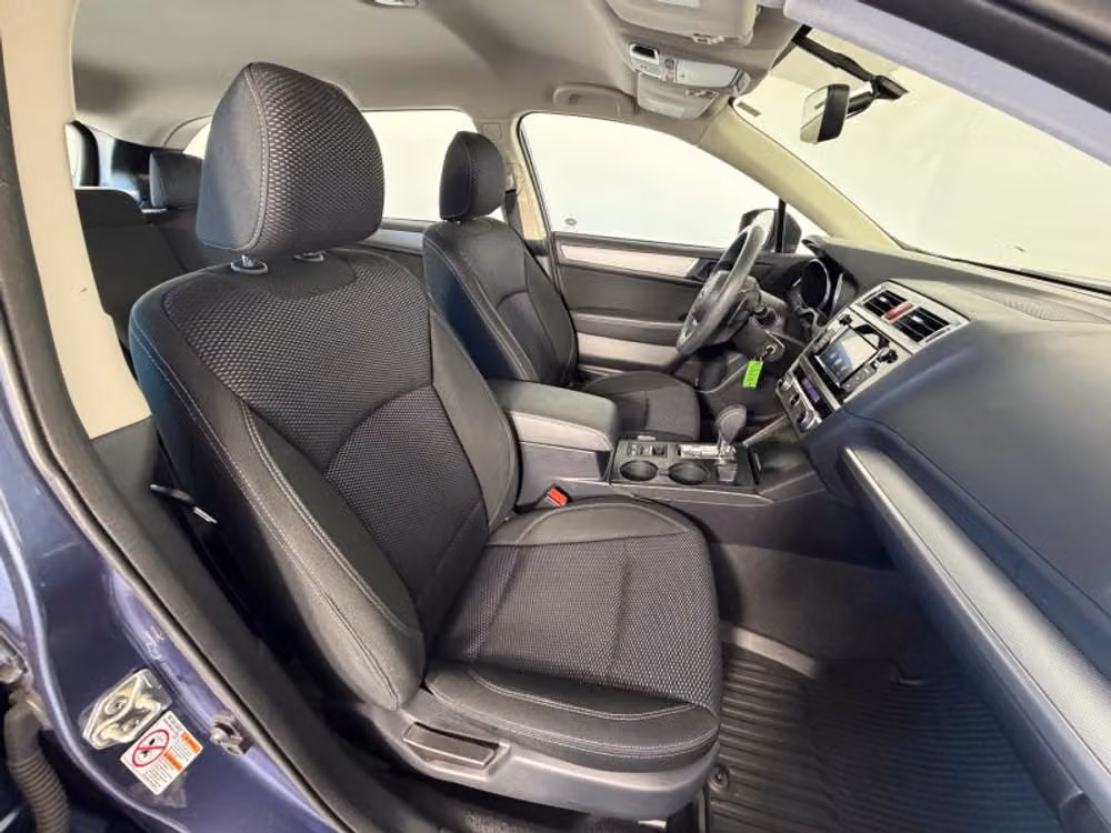 2018 Subaru Outback 2.5i Crossover Image 19