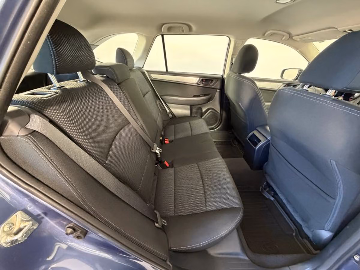 2018 Subaru Outback 2.5i Crossover Image 25