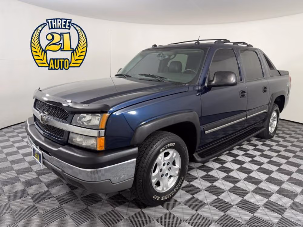 2004 Chevrolet Avalanche 1500 Crew Cab Image 1