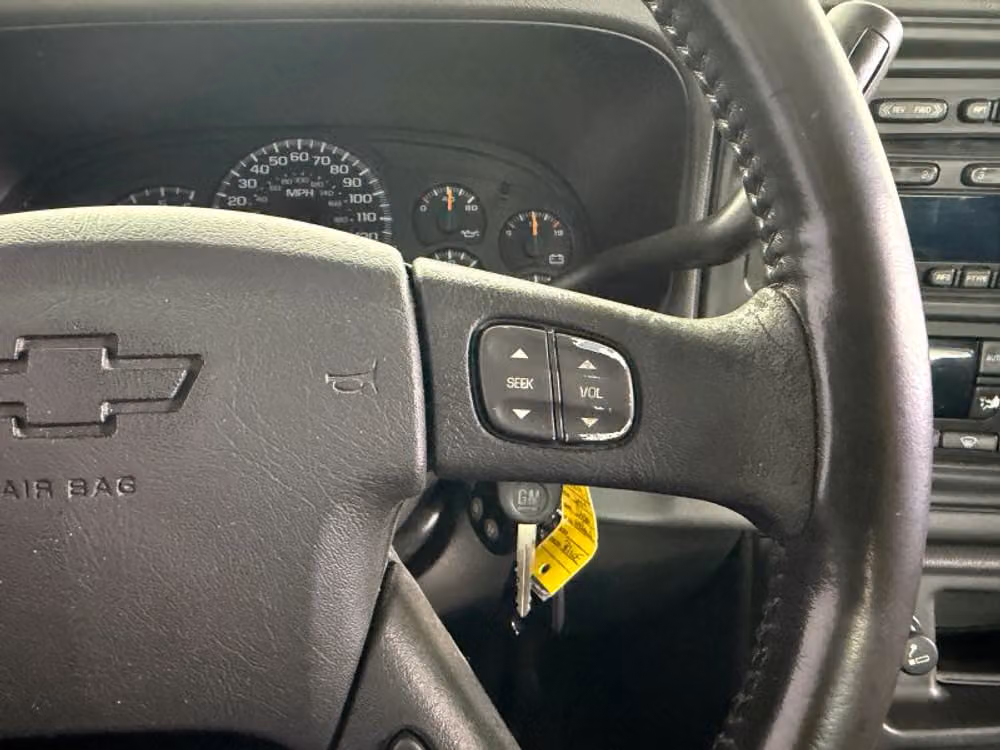 2004 Chevrolet Avalanche 1500 Crew Cab Image 38
