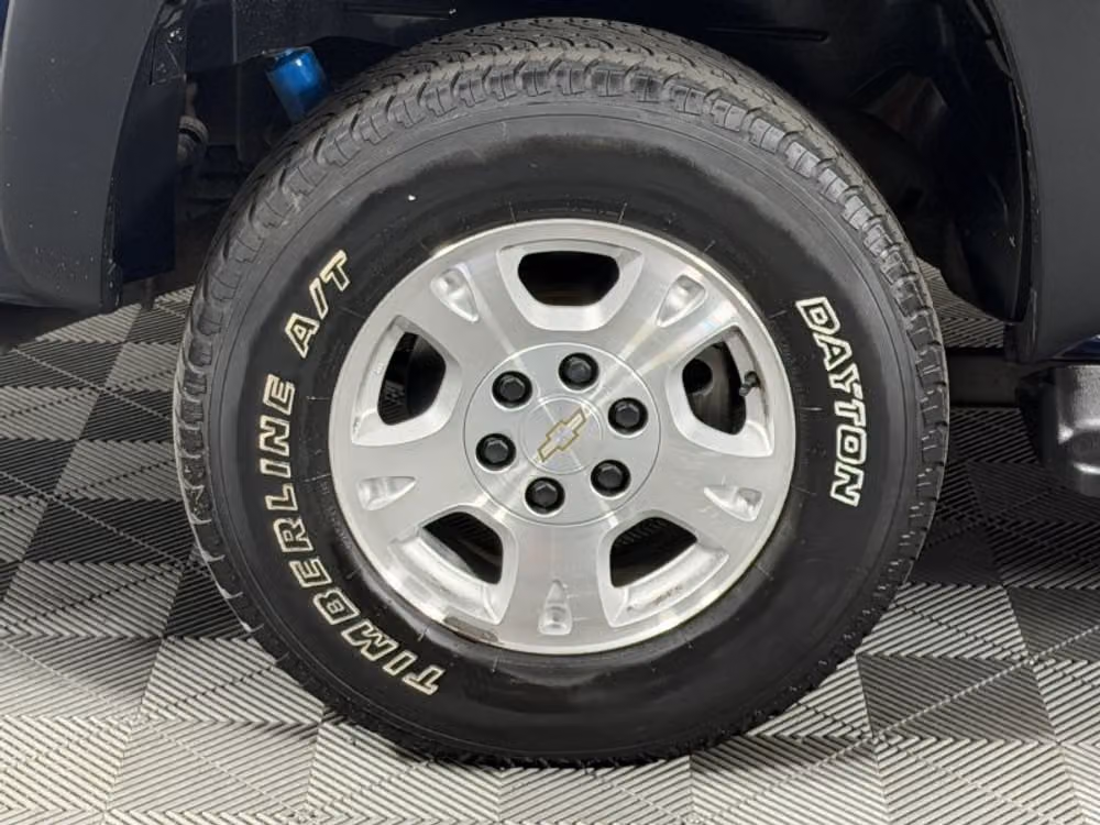 2004 Chevrolet Avalanche 1500 Crew Cab Image 26