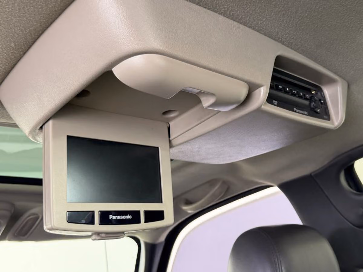 2004 Chevrolet Avalanche 1500 Crew Cab Image 33
