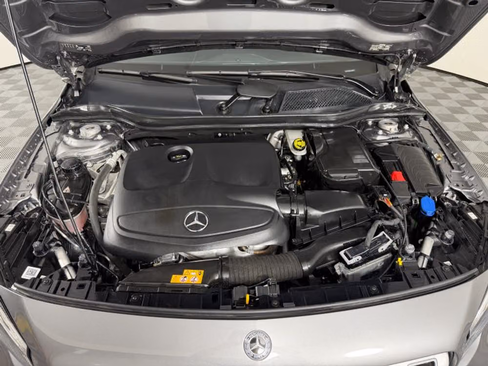 2020 Mercedes-Benz GLA GLA 250 Sport Utility 4D Image 38