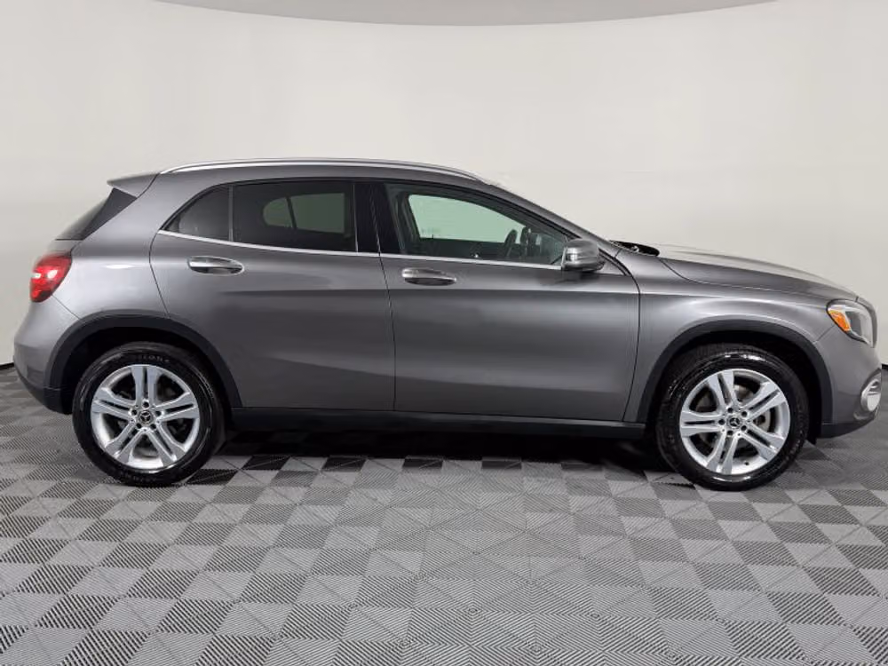 2020 Mercedes-Benz GLA GLA 250 Sport Utility 4D Image 26