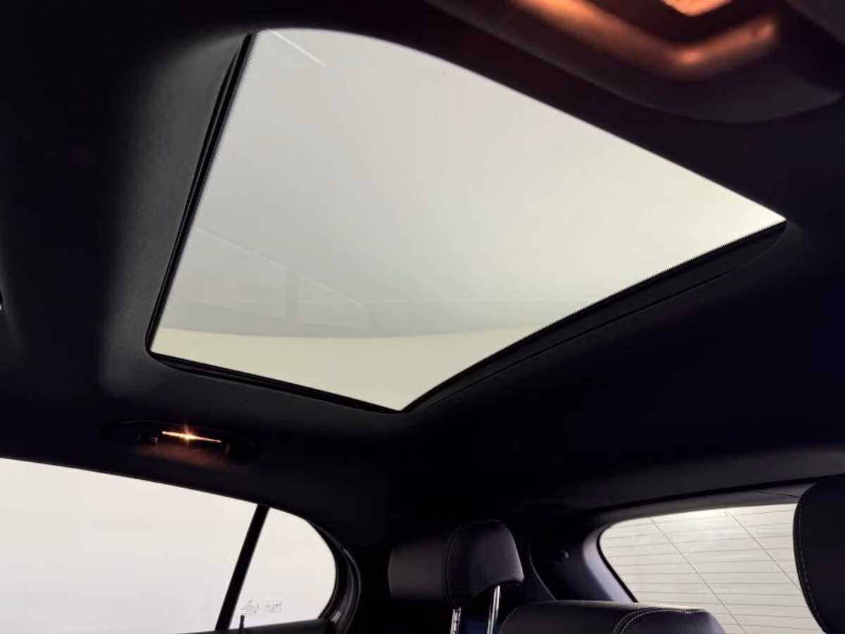 2020 Mercedes-Benz GLA GLA 250 Sport Utility 4D Image 36