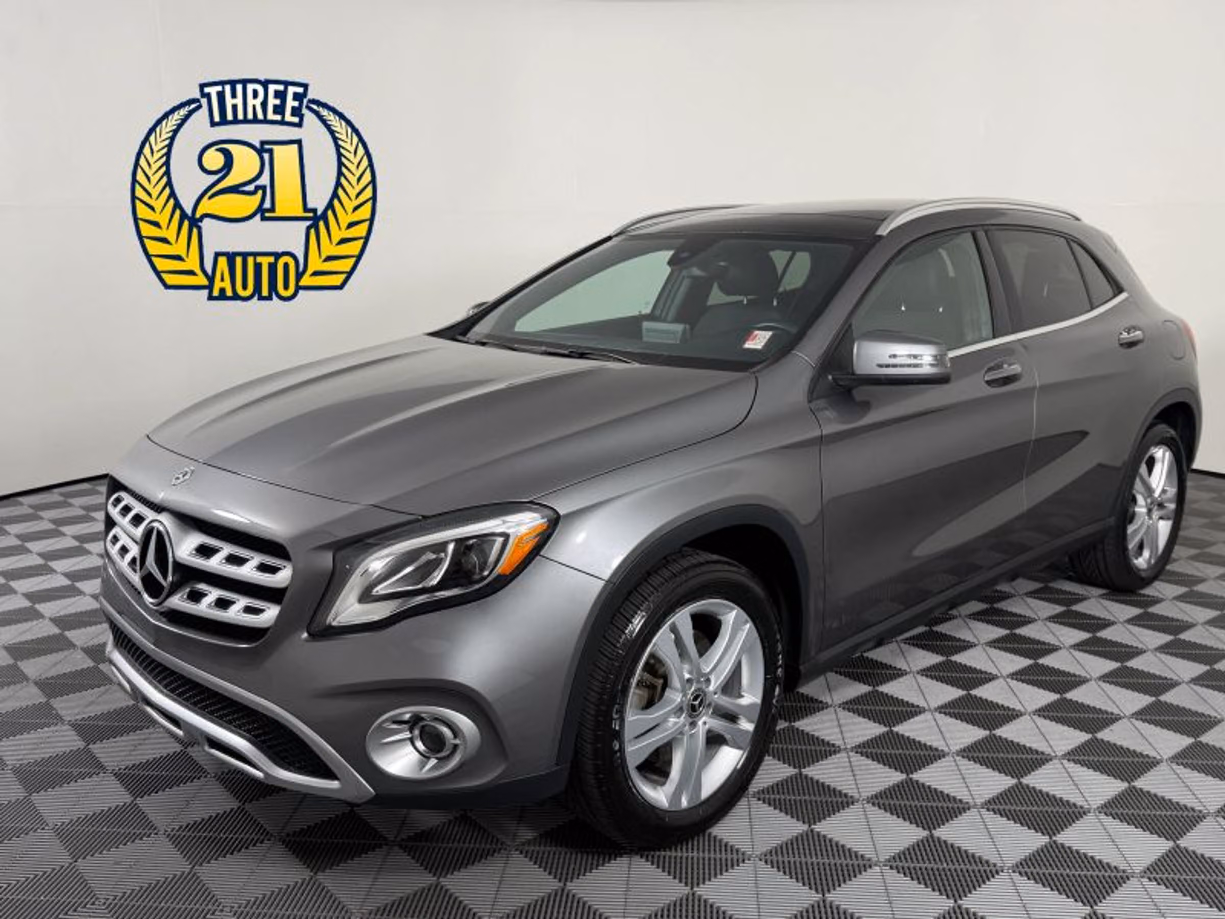 2020 Mercedes-Benz GLA GLA 250 Sport Utility 4D Image 1