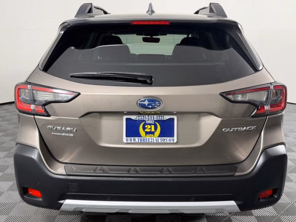 2024 Subaru Outback Limited Crossover Image 8
