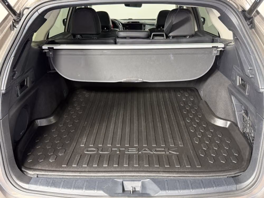 2024 Subaru Outback Limited Crossover Image 32