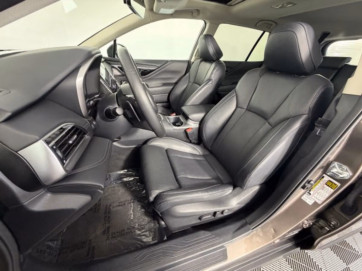 2024 Subaru Outback Limited Crossover Image 23